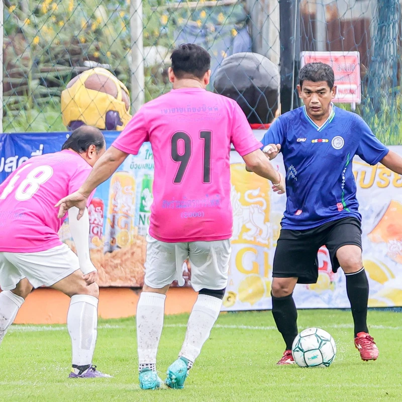 บรรยากาศการแข่งขันฟุตบอล 50,55 senior cup 2025 ครั้งที่ 1 VIP ปทุมธานี และ จ.เจริญจักรกล